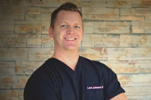 Dr. Lars Johnson