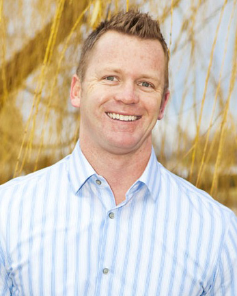 Hoffman Estates Dentist Dr. Lars Johnson, DDS
