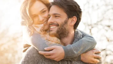 What’s a Smile Makeover Explained for Hoffman Estates